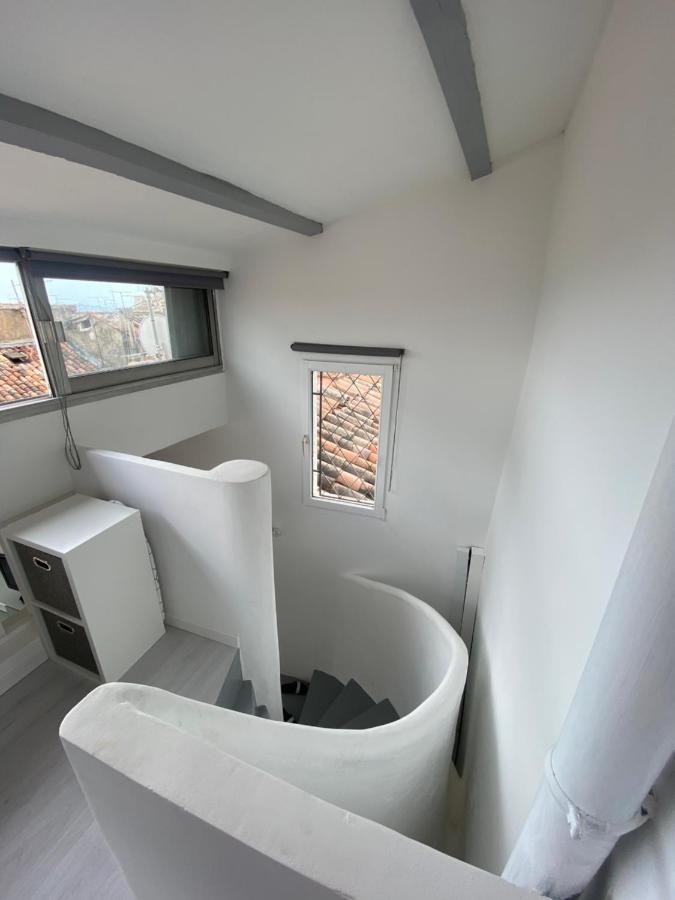 Charmant Appartement Terrasse Sur Les Toits Grasse Exterior photo